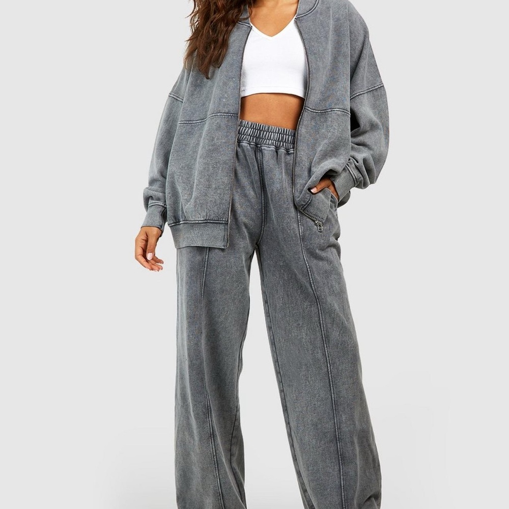 Women's Gray sweat pants
